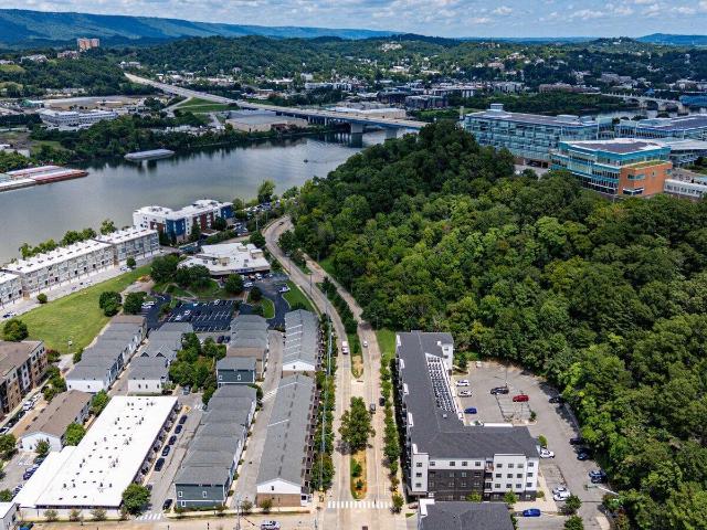 782 Riverfront Parkway # 419