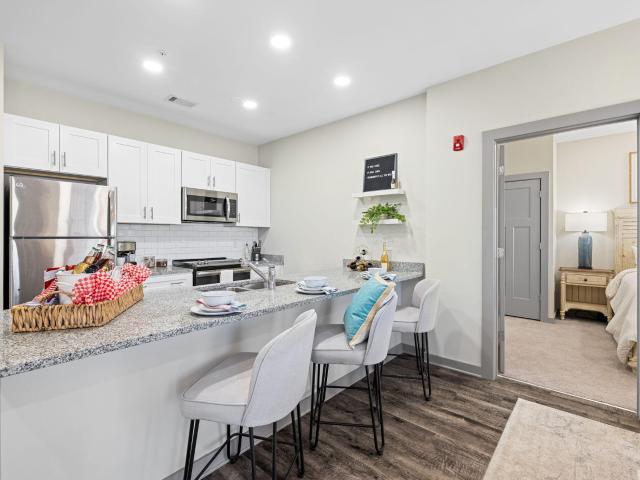 782 Riverfront Parkway