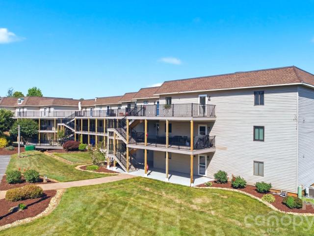 7831 Spinnaker Bay Drive # 301
