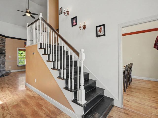 7833 Gardner Road
