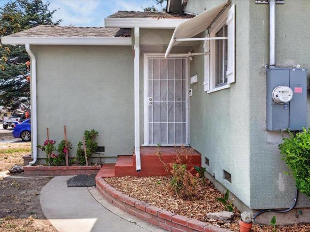 783 Josephine Street