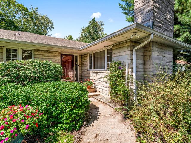 7844 Windcombe