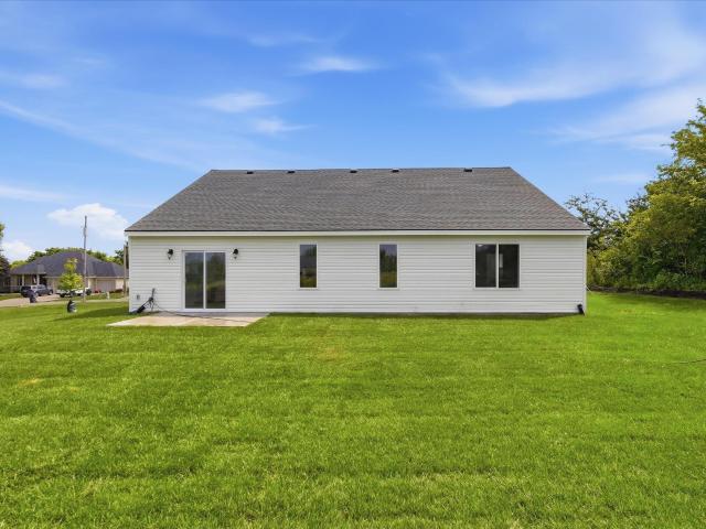 7847 Seneca Lake Rd, Ozawkie, KS 66070 | MLS #245162