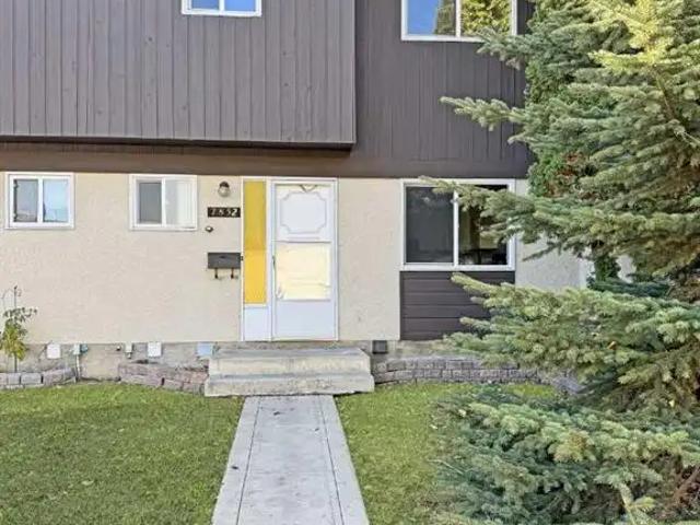 7852 Cedarwood Park