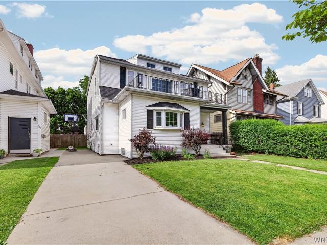 785 Crescent Avenue