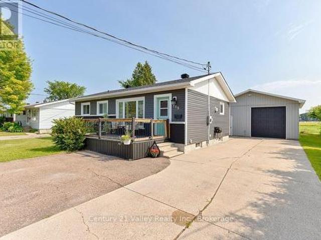 785 Eighth Street, Renfrew, ON, K7V 1B5 house for sale | Listing ID X13794 | Royal LePage