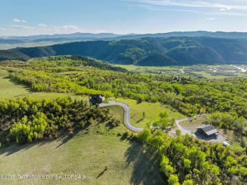 785 Strawberry Hills Dr, Thayne, WY 83127 | MLS #26 626
