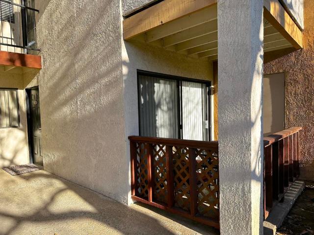 78650 Avenue 42 1515
