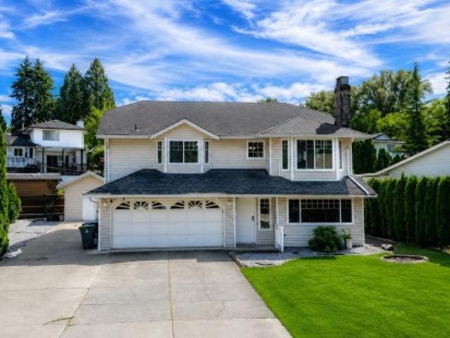 7869 A Street, Surrey, BC, V3W 9W5 house for sale | Listing ID R3157 | Royal LePage