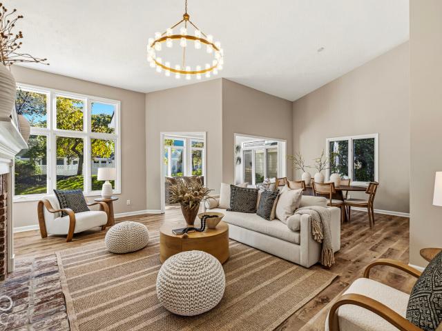 7869 Clearwater Parkway