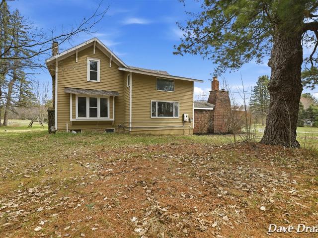 7869 17 Mile Road