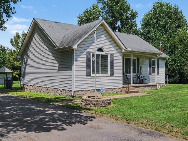 786 E Jefferson Pike