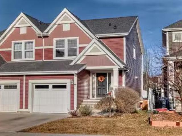 786 River Heights Crescent, Cochrane, AB, T4C 0J4 house for.