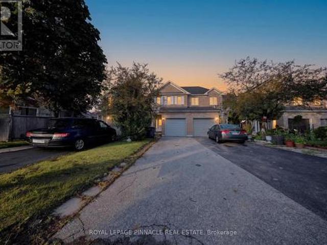 787 Avocado Crescent, Mississauga, ON, L5W 1H4 house for sale | Listing ID W13672 | Royal LePage