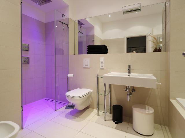 787 | Elegant 2 bedroom apartment – Gallery District Mitte