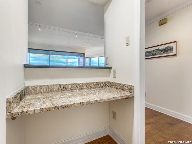 7887 Broadway, Unit 905