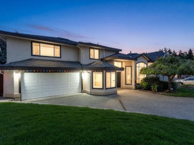 7882 A Street, Surrey, BC, V3S 7V3 house for sale | Listing ID R3146 | Royal LePage