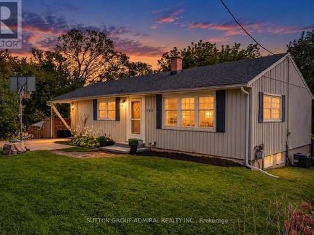 788 Allan Avenue, Newmarket, ON, L3Y 1H9 house for sale | Listing ID N13813 | Royal LePage