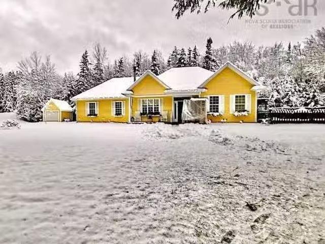 788 Stewiacke River Park Road, Mackay Siding, NS, B0N 2J0 ho.