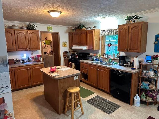 7894 Springwood Lake Road