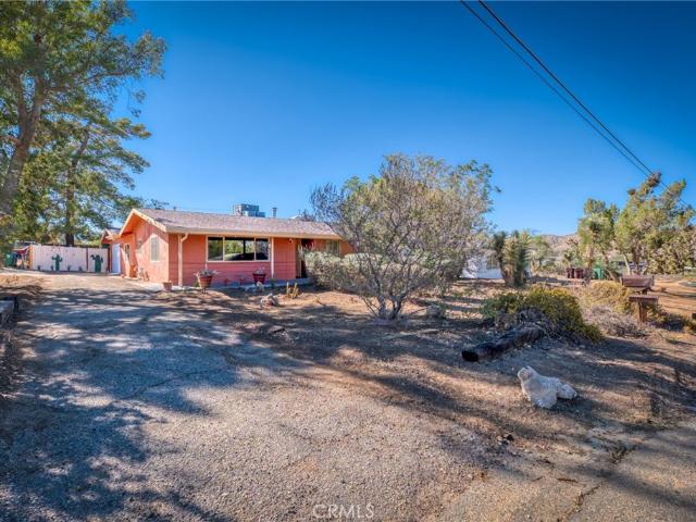 7896 Fox Trail