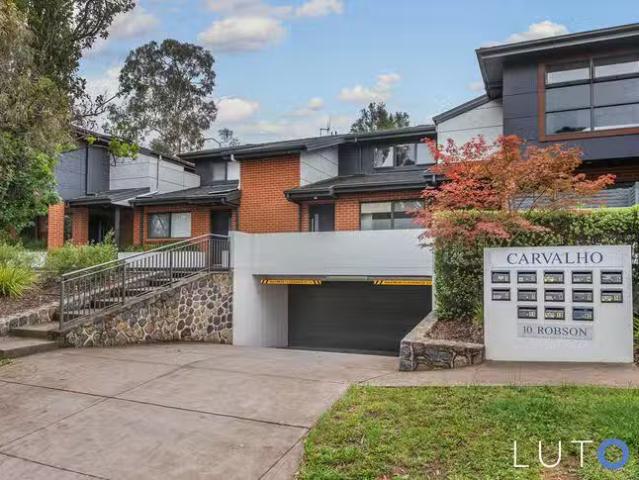 7/8 10 Robson Street, Garran, ACT 2605