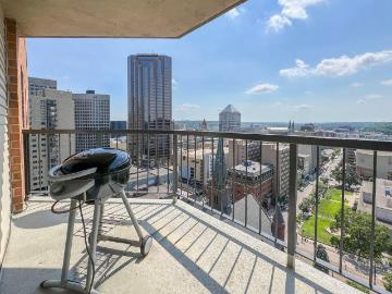 78 10th St E, Unit 2104, St. Paul, MN 55101 | MLS #6787