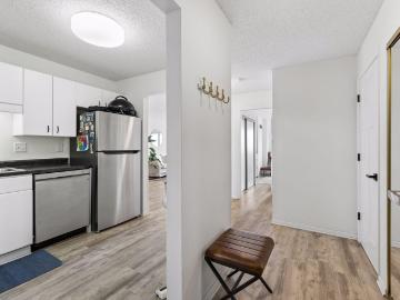 78 10th St E, Unit 2408, St. Paul, MN 55101 | MLS #7037
