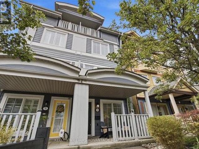 78 Woodbine Avenue, Toronto, ON, M4L 2A2 house for sale | Listing ID E13878 | Royal LePage