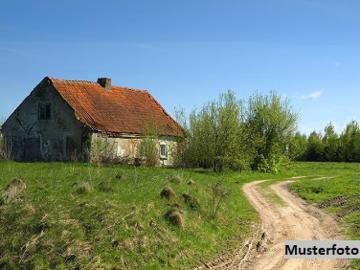 7/8 Anteil an einer Hofanlage nebst Gartenland