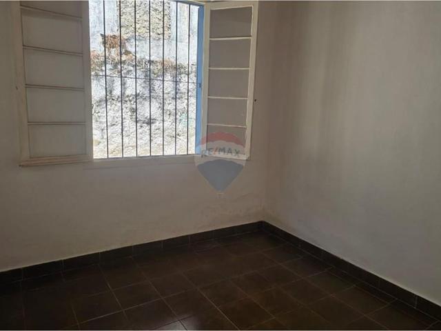 78 Área Útil Casa Alugar, 2 Dormitórios localizado em Caxambu, Petrópolis, Rio de Janeiro, 25615030 | Brasil