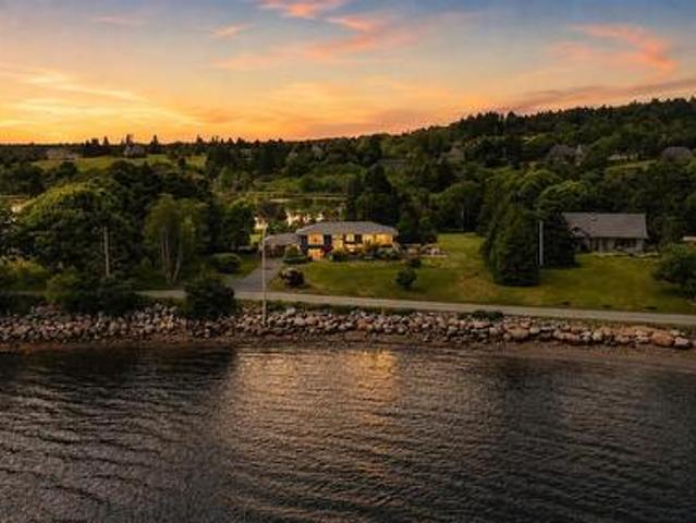 78 Fort Point Road, Lahave, NS, B0R 1C0 house for sale | Listing ID 202618 | Royal LePage
