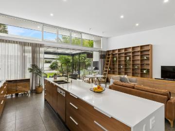 House to rent in South Perth