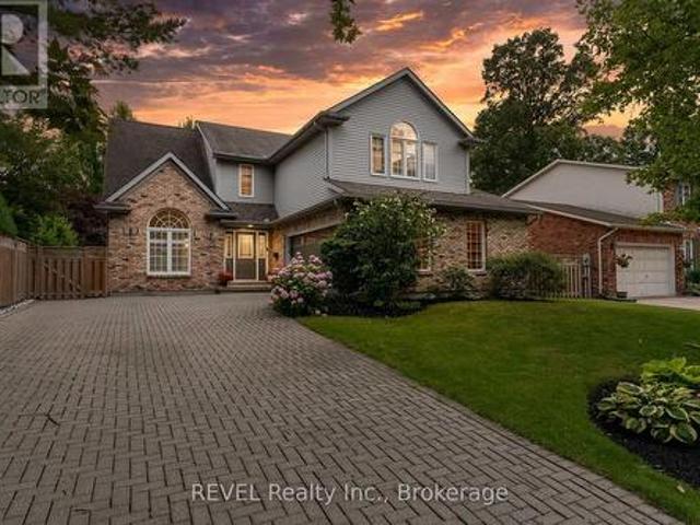 78 Sovereign Drive, St. Catharines Glendale/Glenridge, ON, L2T 1Z7 house for sale | Listing ID X13066 | Royal LePage