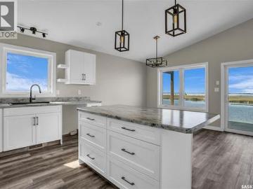 Last Mountain Valley No 250, Prince Albert National Park