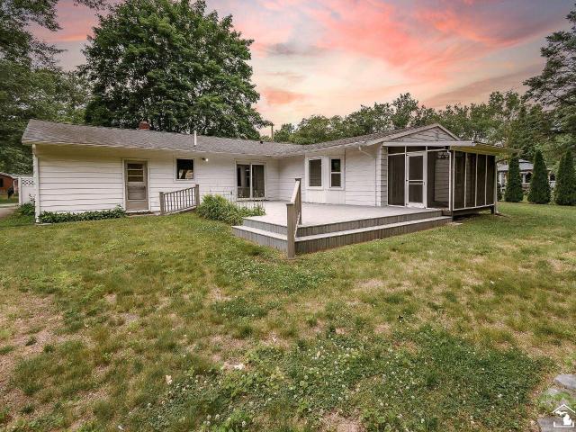 7904 Comanche Trail
