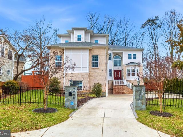 7908 Holmes Run Dr, Falls Church, VA 22042 | MLS #VAFX2294