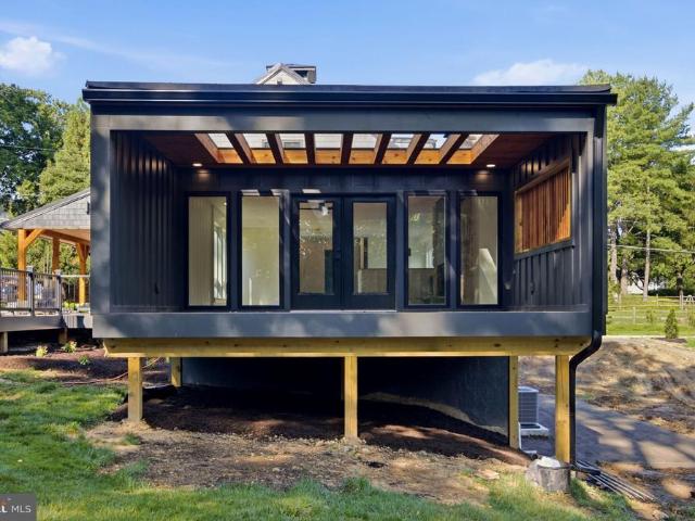 7901 Ruxwood