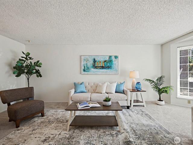 7903 Onyx Court SW