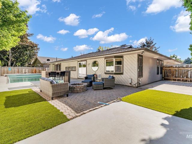 790 Academic Dr