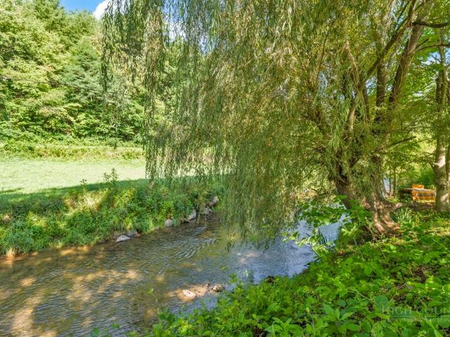 790 Howard Edmisten Road