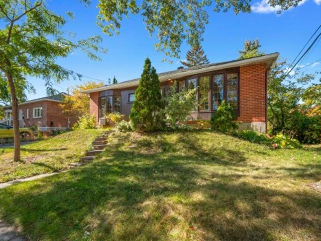 7917 Rue Galibert, Montréal Mercier/Hochelaga Maisonneuve, QC, H1L 1M9 house for sale | Listing ID 27994 | Royal LePage