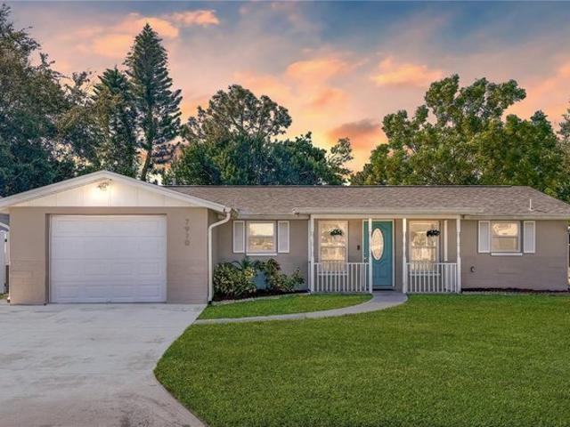 7910 Ilex Dr, Port Richey, FL 34668