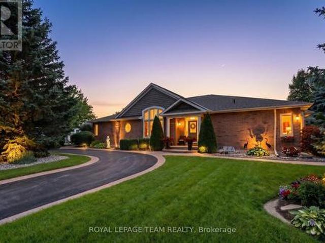 791 Hot Springs Way, Ottawa, ON, K1V 1S5 house for sale | Listing ID X13677 | Royal LePage