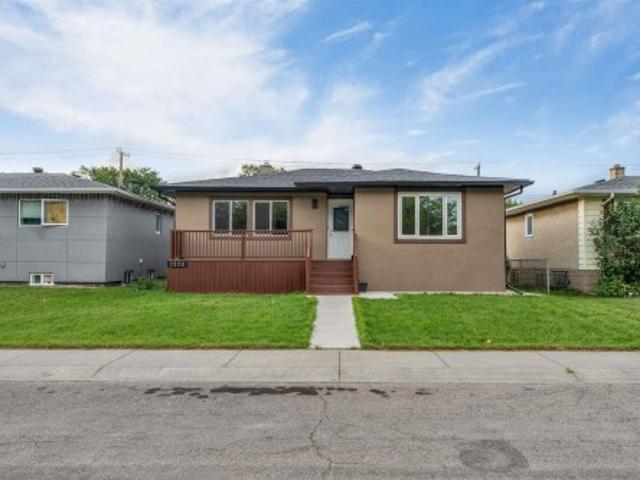 7928 82 Avenue Nw, Edmonton, AB, T6C 0Y2 house for sale | Listing ID E4507 | Royal LePage