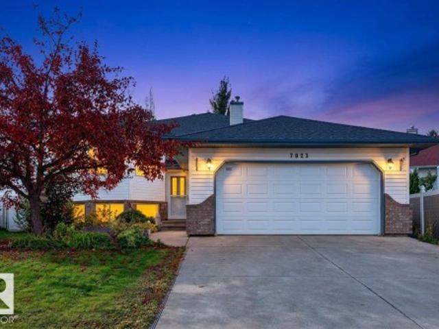 7923 Avenue Nw, Edmonton, AB, T5Z 3E9 house for sale | Listing ID E4512 | Royal LePage