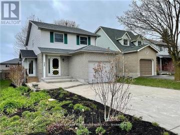 792 Mackendrick Drive, Kincardine, ON, N2Z 3A5 house for sale | Listing ID X12734 | Royal LePage