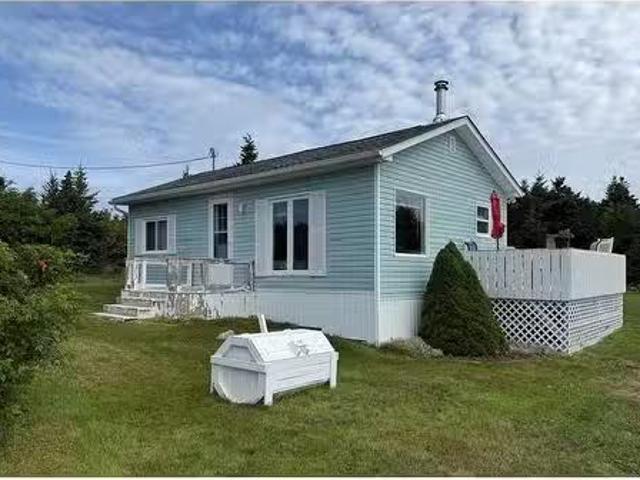 792 Water Street, Bay Roberts, NL, A0A 1G0 house for sale L.