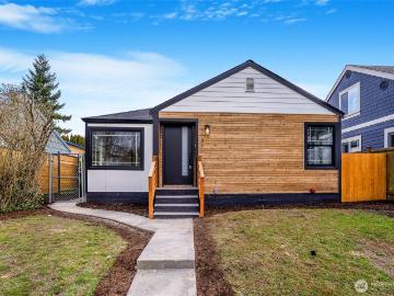 7934 20th Ave SW, Seattle, WA 98106 | MLS #2494