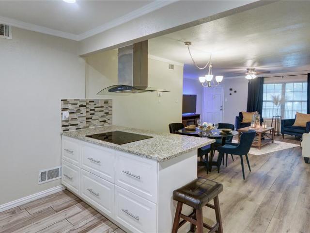 7931 Royal Ln, Unit 216, Dallas, TX 75230 | MLS #21173